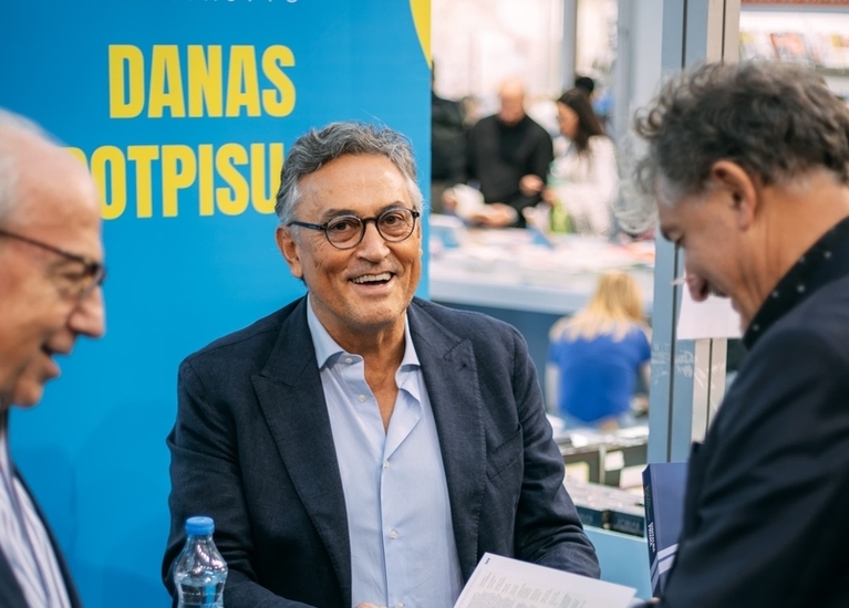 Profesor Goran Pitić predstavio knjigu „Digitalna prizma“