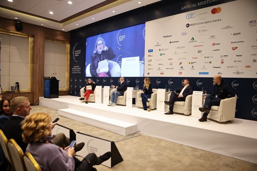 FEFA na 33. Kopaonik biznis forumu: Od ekonomije regiona do veštačke inteligencije
