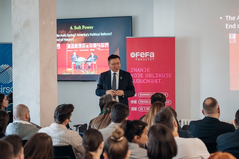 Kineski model razvoja i budućnost globalnog poretka: Profesor Zhang Weiwei održao predavanje na FEFA fakultetu