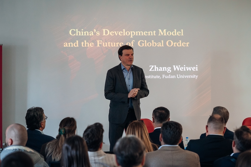 Kineski model razvoja i budućnost globalnog poretka: Profesor Zhang Weiwei održao predavanje na FEFA fakultetu