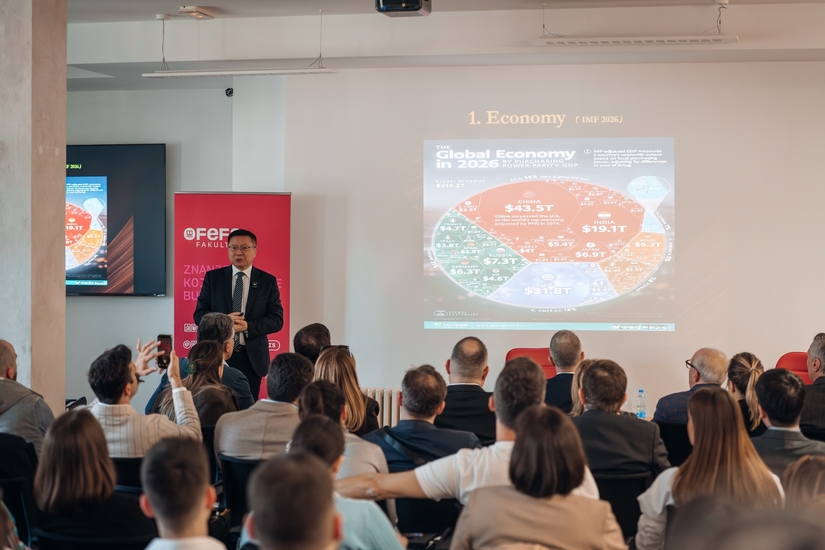 Kineski model razvoja i budućnost globalnog poretka: Profesor Zhang Weiwei održao predavanje na FEFA fakultetu